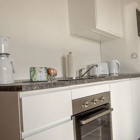 Апартаменты Ferienwohnung-haus-ingeborg-wohnung-1-eg